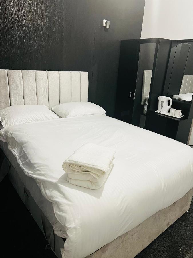 The Pleasant House Appartement Manchester Buitenkant foto