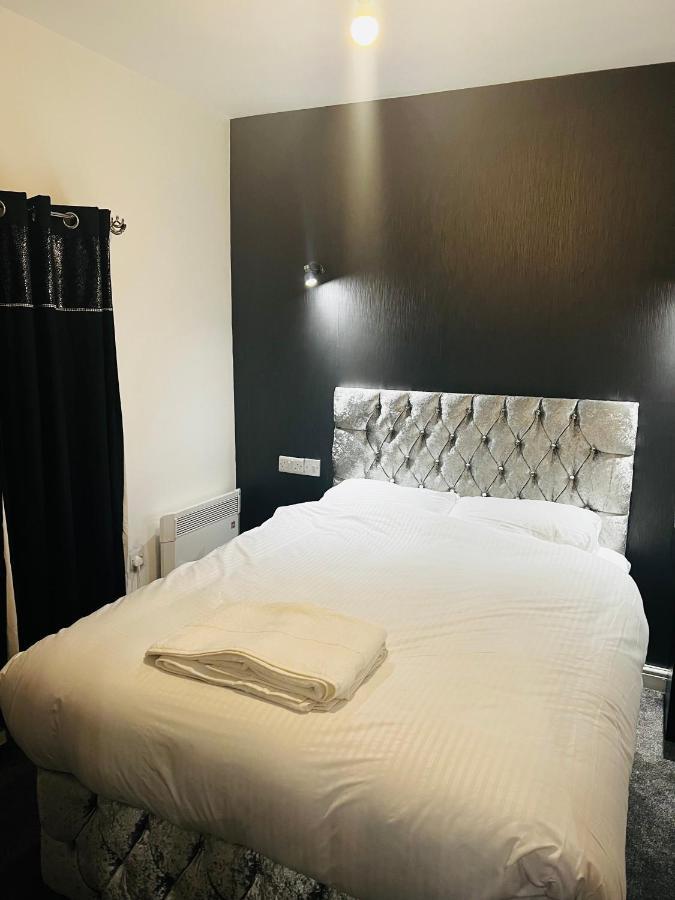 The Pleasant House Appartement Manchester Buitenkant foto