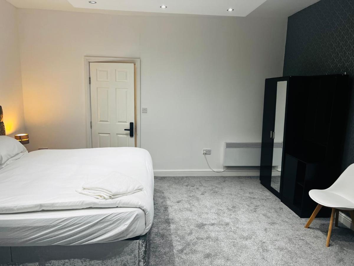 The Pleasant House Appartement Manchester Buitenkant foto