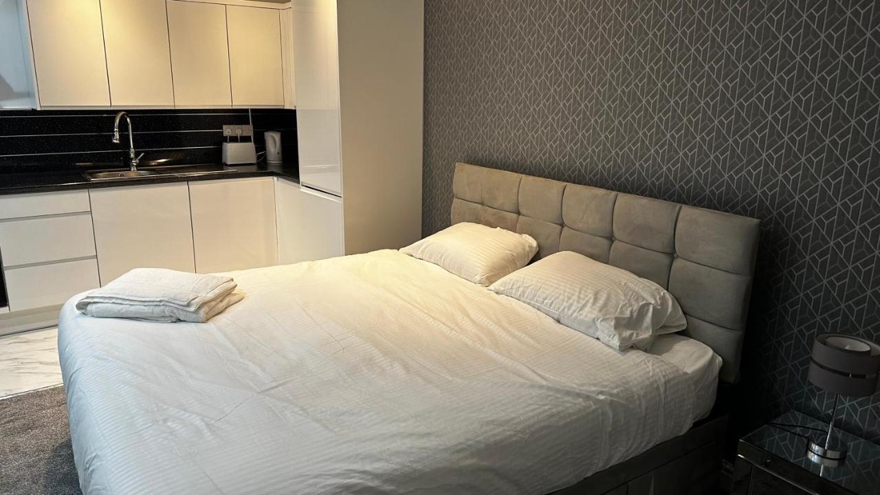The Pleasant House Appartement Manchester Buitenkant foto